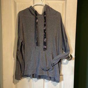 Ribbed Lightweight Sweatshirt